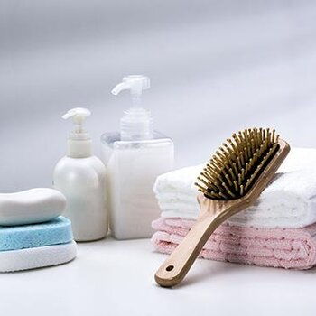 全面解读书籍、服装、办公用品及日用品进出口清关服务，欢迎咨询何经理